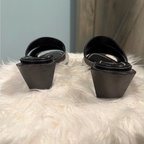 Burberry Black and Gray Honour Sandals - Picture 3 of 6